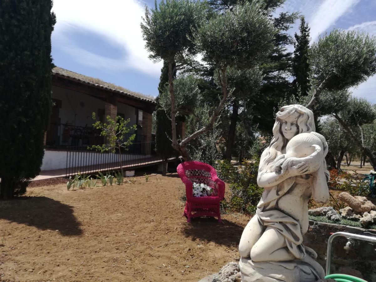Burguillos de ToledoCasa Rural La Amistad别墅 外观 照片