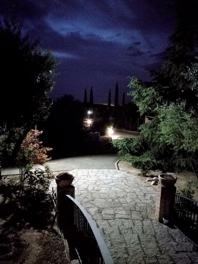 Burguillos de ToledoCasa Rural La Amistad别墅 外观 照片